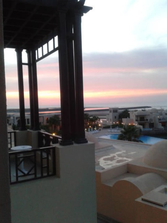 Zimmer-Aussicht The Cove Rotana Resort