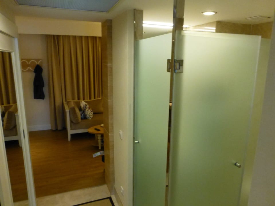 Toilette und Dusche zw.Wohn-und Schlafzimmer Sentido Trendy Verbena Beach