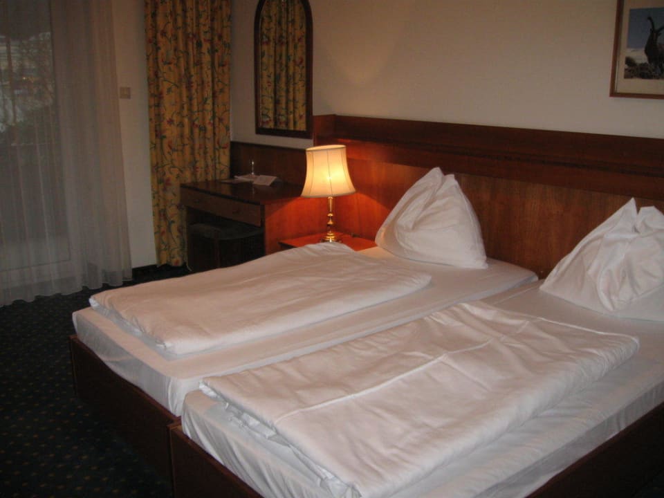 Zimmer At the Park Hotel