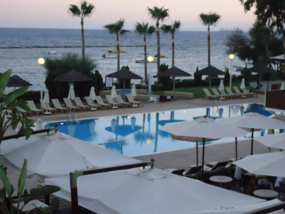 Pool Atlantica Miramare Beach