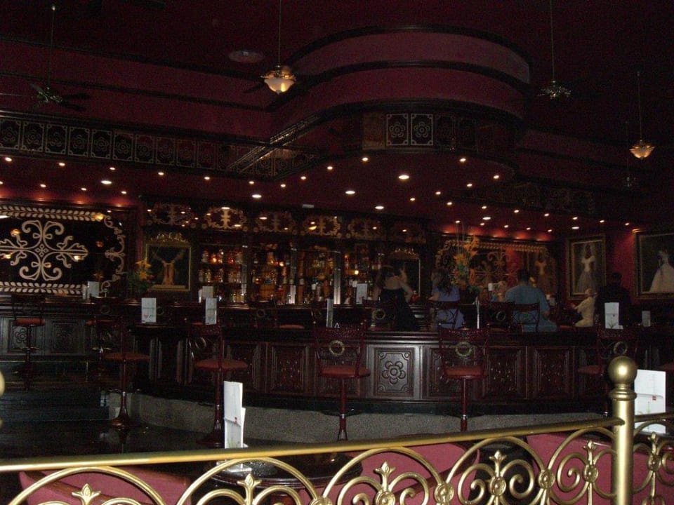 Bar im Theater Hotel Riu Palace Punta Cana