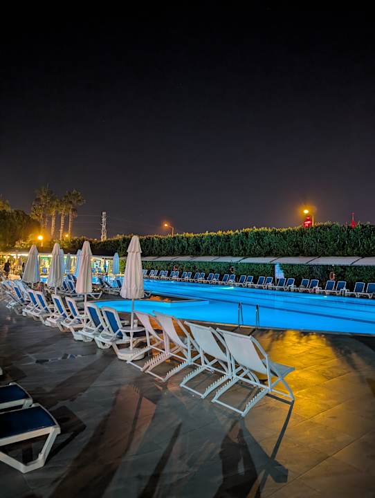 Pool Hane Family Resort