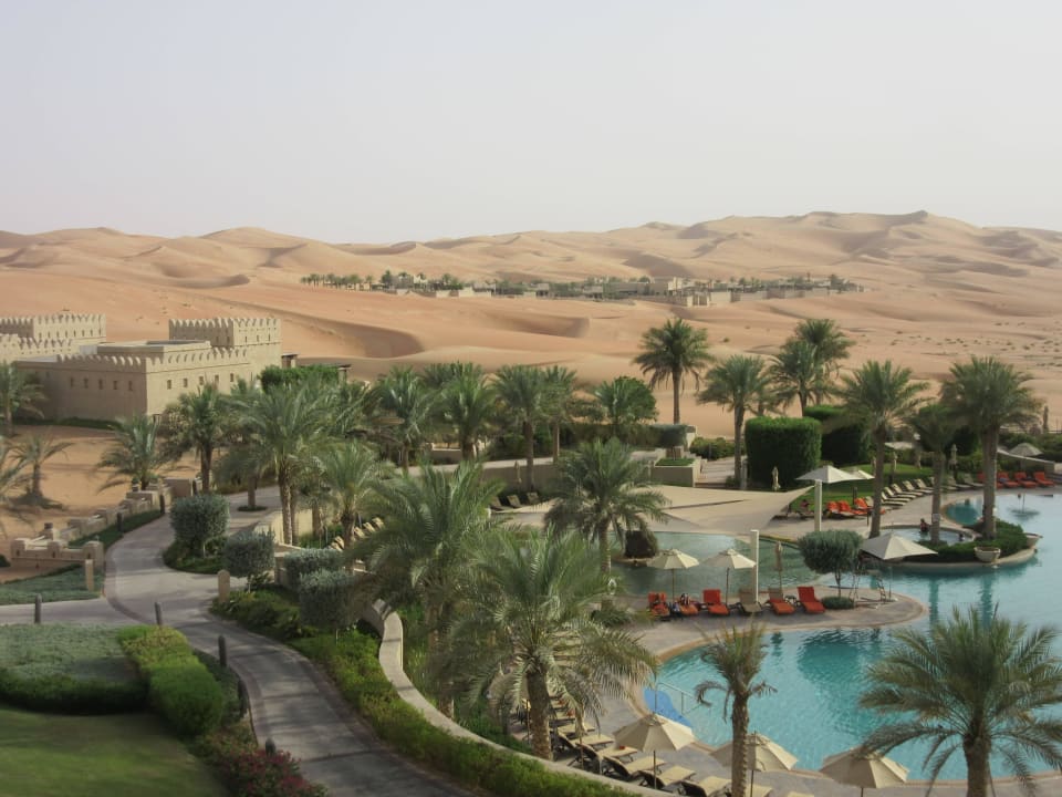 Pool Qasr Al Sarab Desert Resort by Anantara