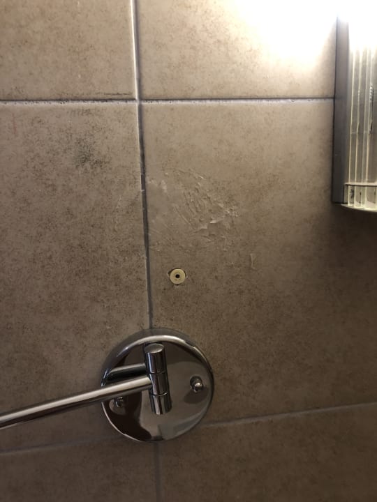 Zimmer Well Palace Side