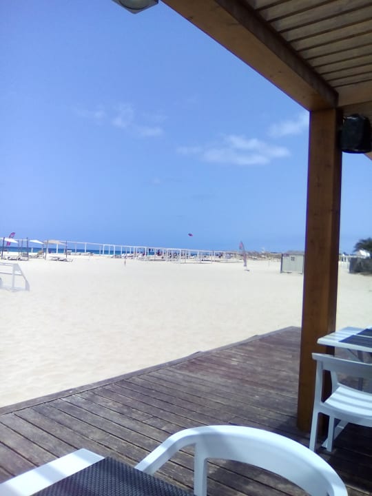 Strand Oasis Salinas Sea