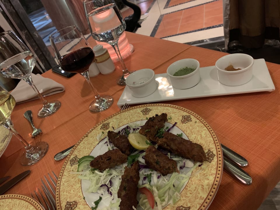 Gastro Kaisol Romance Resort