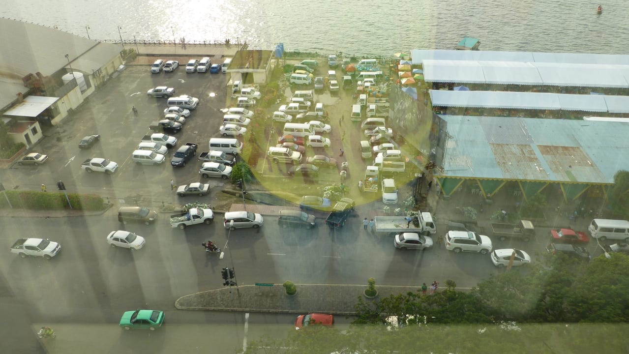 Ausblick vom Zimmer Hotel Le Meridien Kota Kinabalu