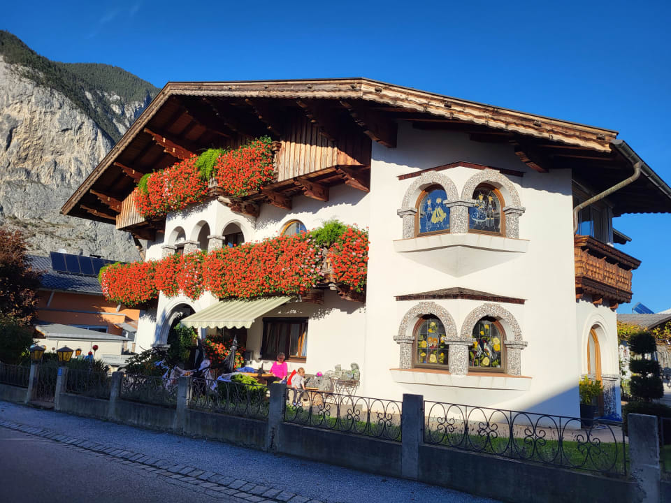 Außenansicht Gästehaus Gattringer