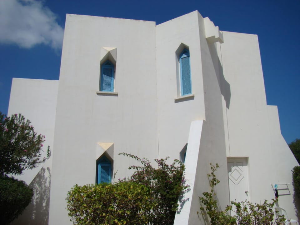 Bungalow Ruspina Beach Resort