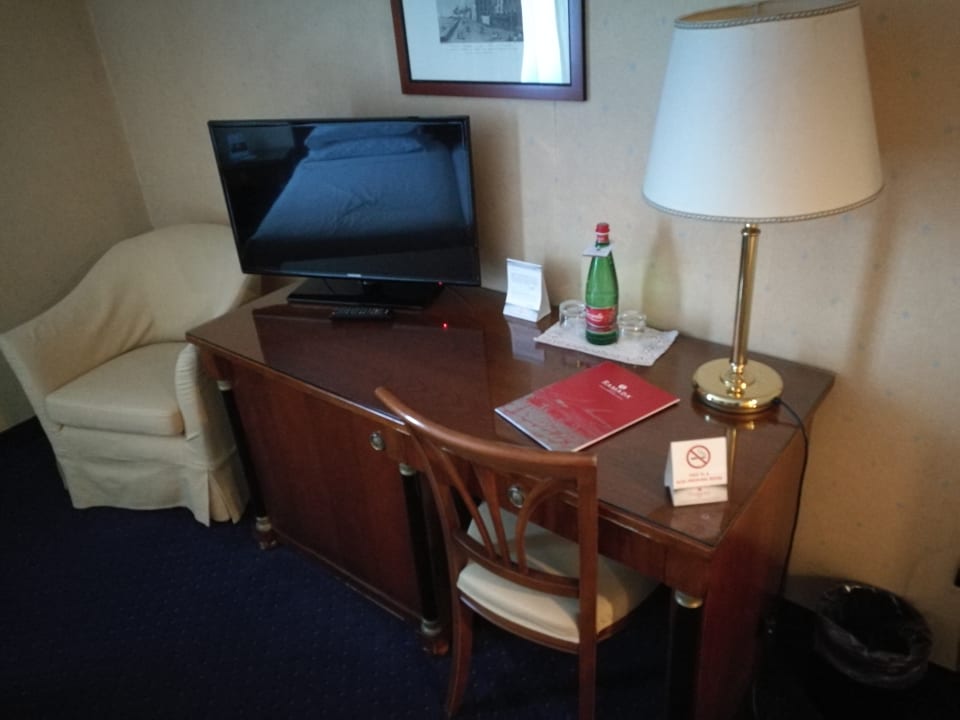 Zimmer Ramada Naples City Center