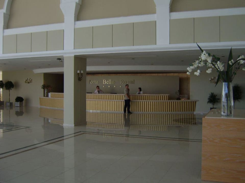 Rezeptionsbereich Porto Bello Royal