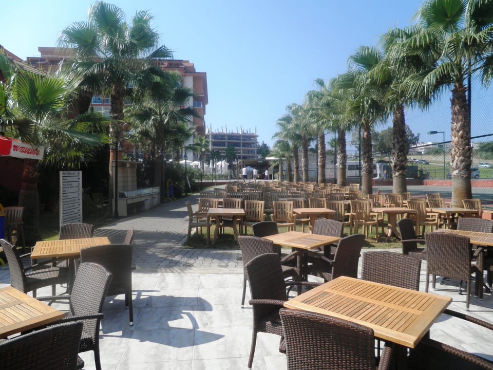 Am Pool Club Side Coast