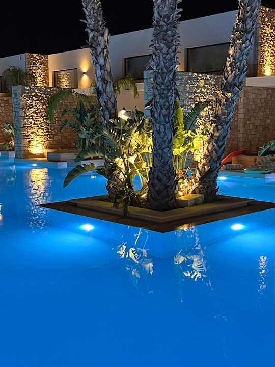 Pool White Dreams Resort & Anex