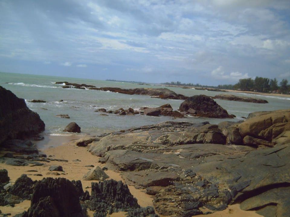 Das Riff neben unserem Hotel Moracea by Khao Lak Resort