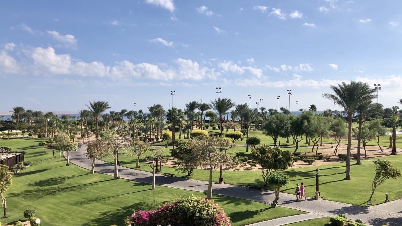 Gartenanlage Steigenberger ALDAU Beach Hotel