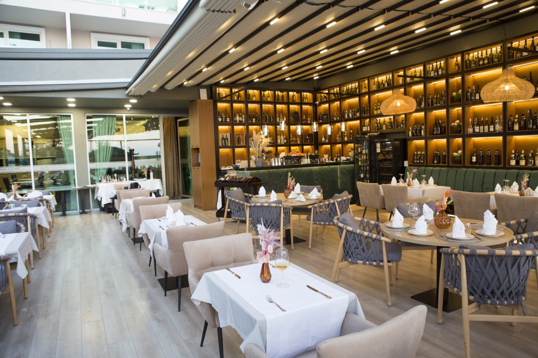 Gastro Albanian Star Hotel
