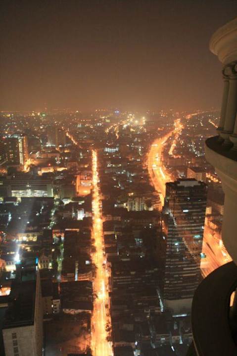 Blick vom Zimmer Balkon der 58-ten Etage Hotel Lebua At State Tower