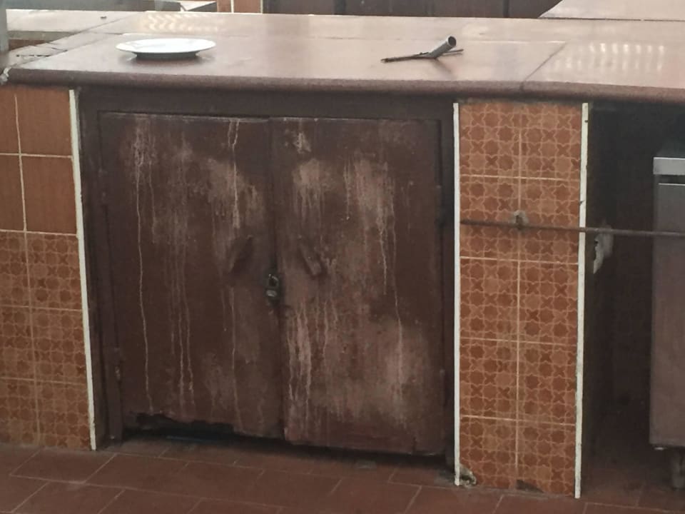 Hinter den Kulissen der Beachbar (Guten Appetit) Stella Beach Resort & Spa Makadi Bay