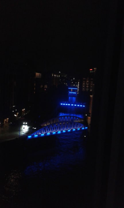 Ausblick AMERON Hamburg Hotel Speicherstadt