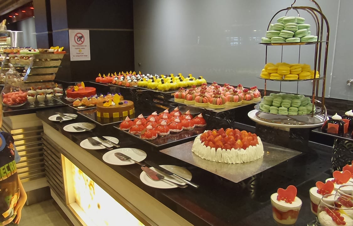 Gastro Limak Lara Deluxe Hotel & Resort