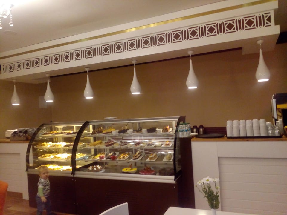 Patisserie Side Royal Palace Hotel & Spa