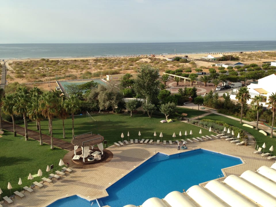 Sicht aus dem Zimmer im 5. Stock Ozadi Altura Beach Resort