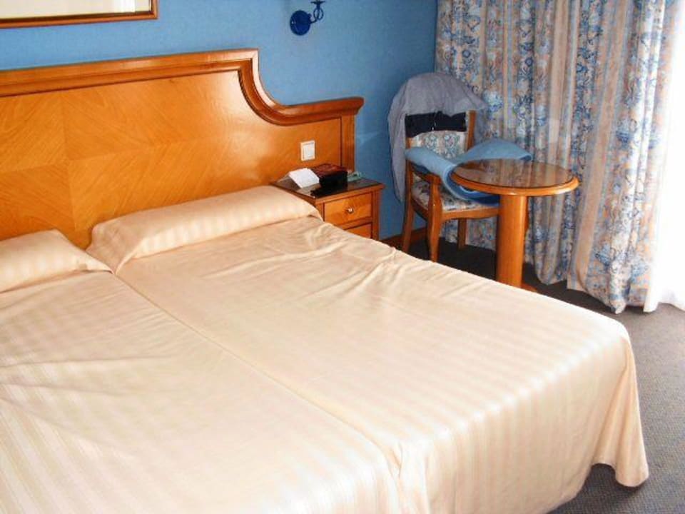 Schlafzimmer Hotel Riu Bravo