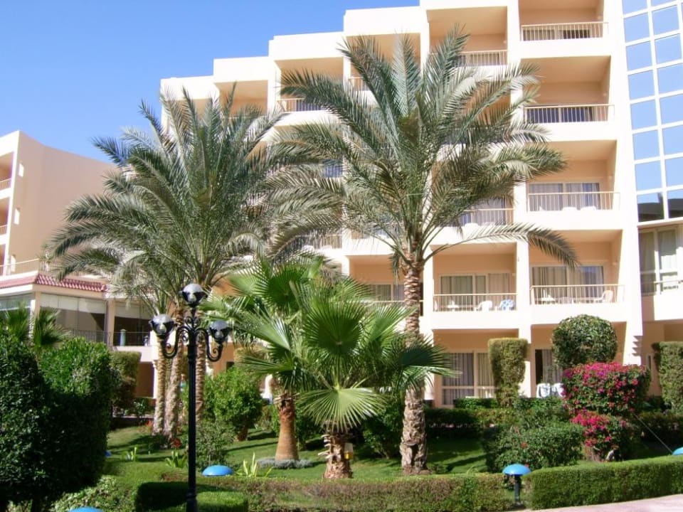 Innenhof Sea Star Beau Rivage