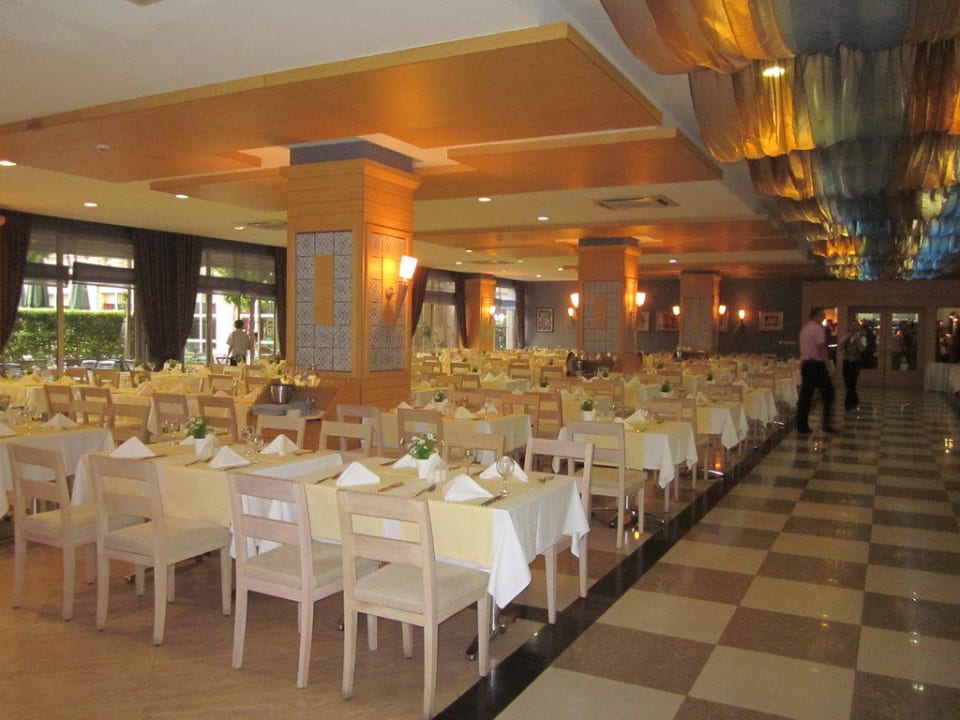 Hauptrestaurant Can Garden Resort