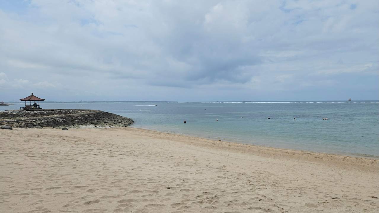 Strand Sol by Melia Benoa Bali