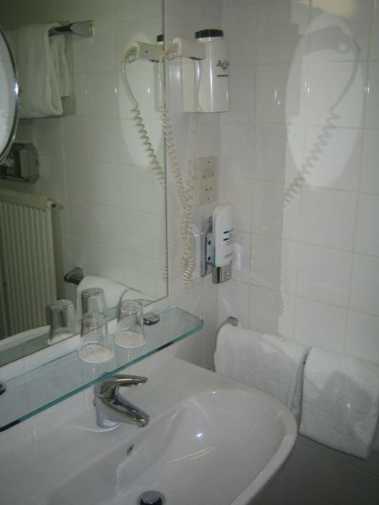 Doppelzimmer - Bad 2 Hotel Brauhof Wien