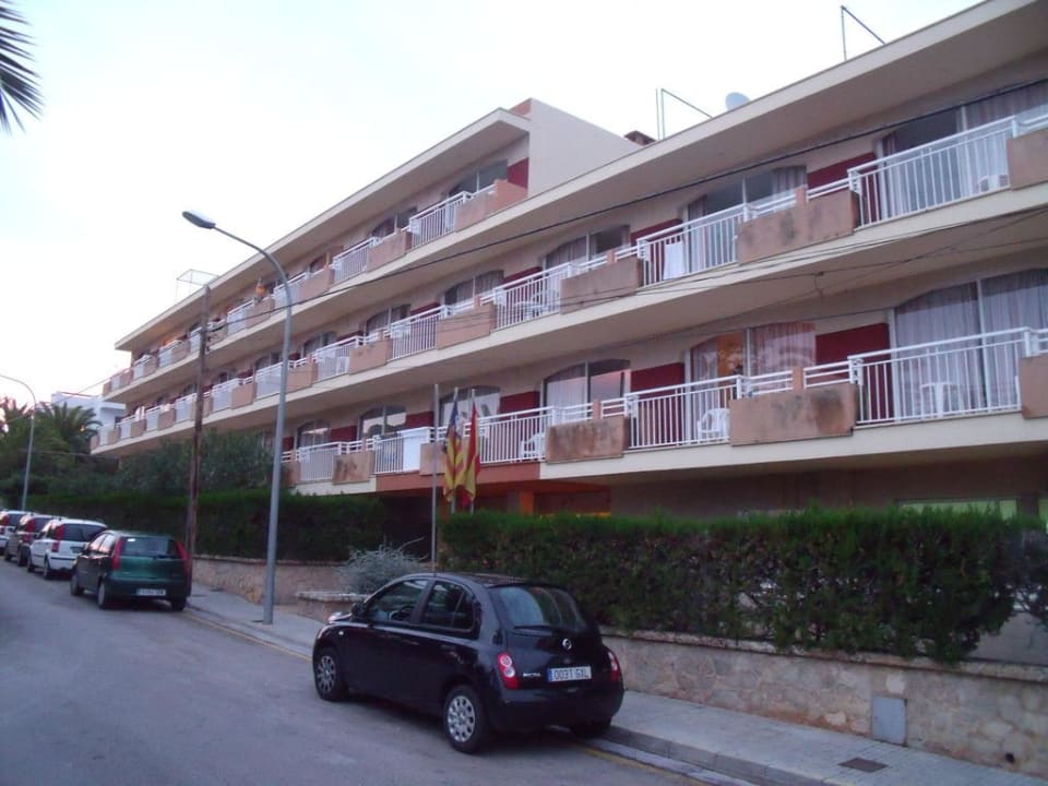 Hotelansicht von der Straßenseite Club Simó Hotel by Senator