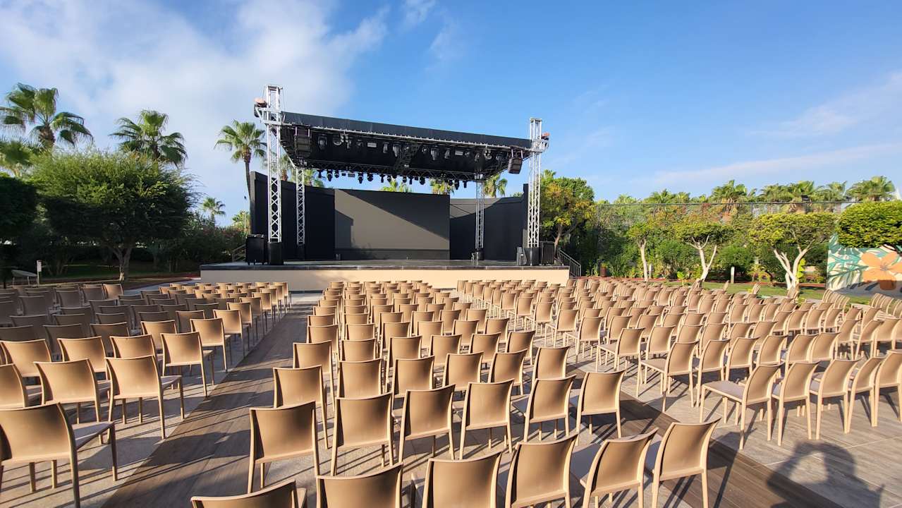 Gartenanlage Fame Residence Lara & Spa