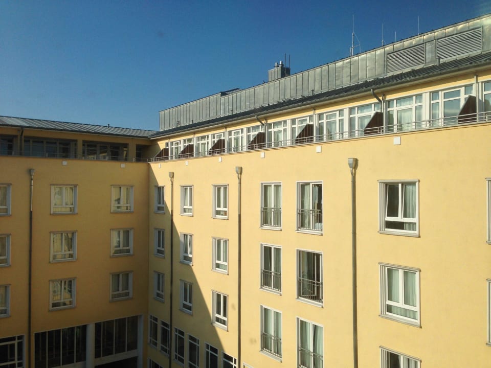 Innenhof Dorint Hotel Bonn