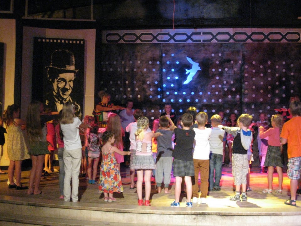 Арам зам зам - детская дискотека Pickalbatros Aqua Park Resort - Hurghada