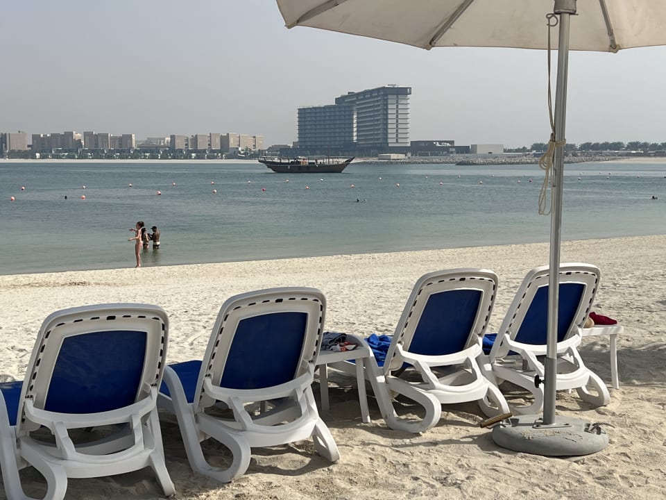 Strand Hampton by Hilton Marjan Island