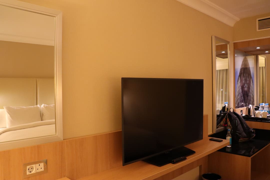 Zimmer Renaissance London Heathrow Hotel