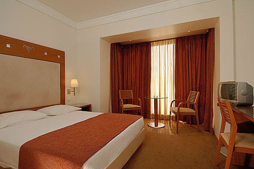 Standard room Atrion Hotel