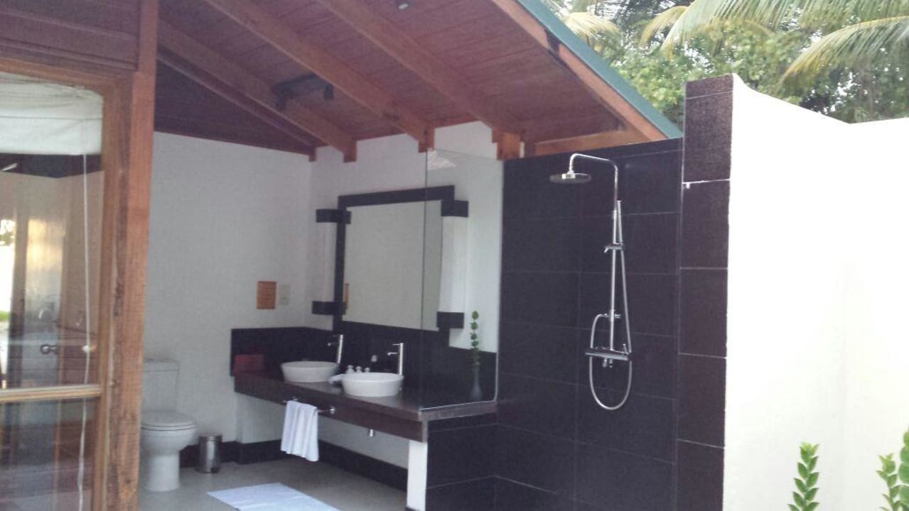 Bad Meeru Maldives Resort Island