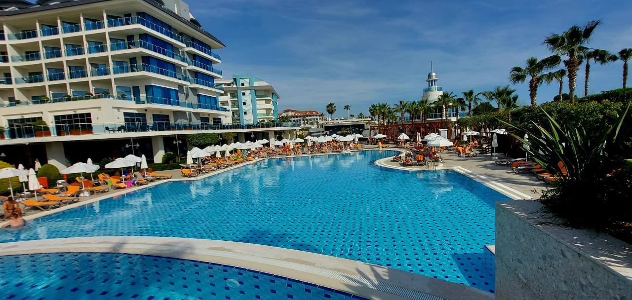Pool Commodore Elite Suites & Spa - Adults only