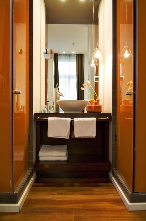 Bathroom 3 Hotel 987 Design Prague