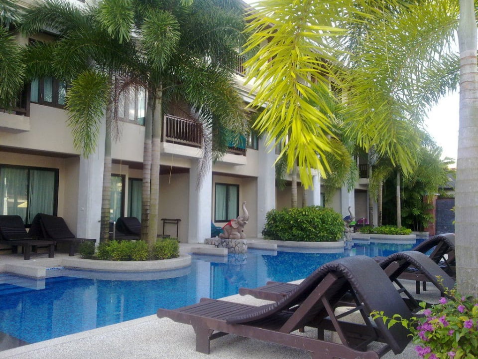 Reginapool La Flora Khao Lak