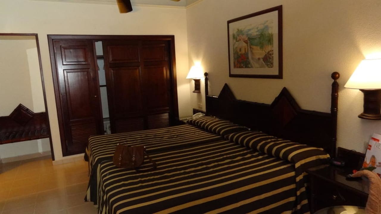 Geräumiges Zimmer Hotel Riu Bambu