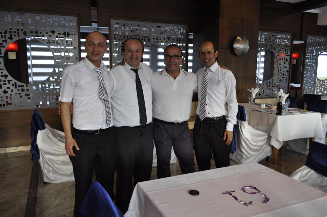 Top Personal! Saturn Palace Resort Hotel