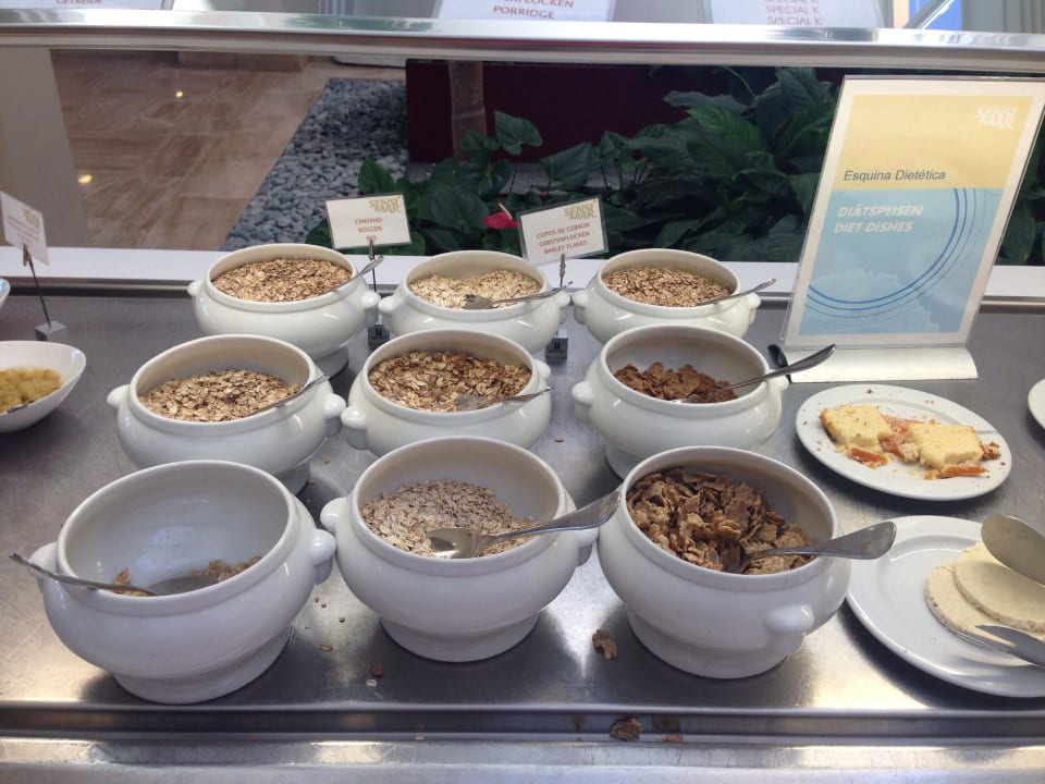 Große Müsliauswahl Hipotels Playa la Barrosa