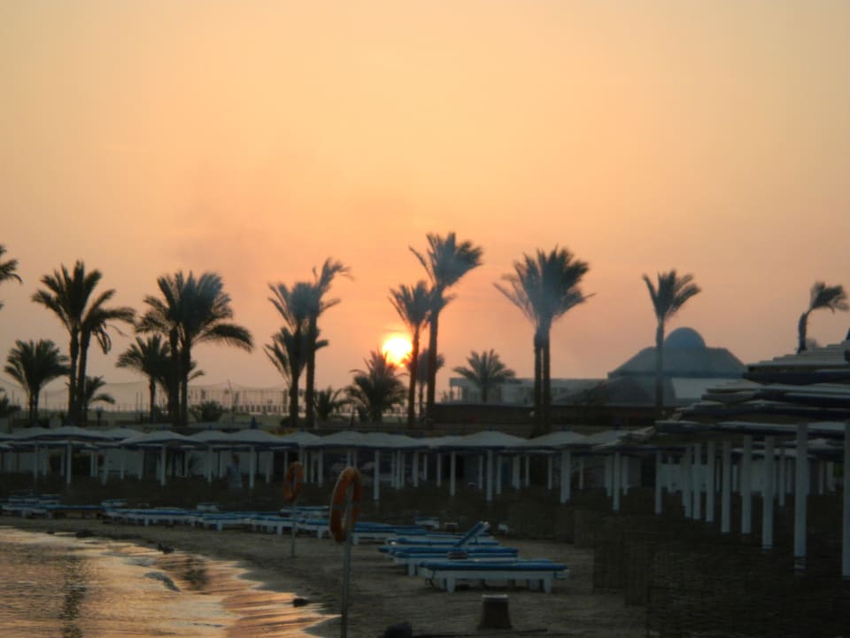 Sonnenaufgang Pickalbatros Dana Beach Resort - Hurghada