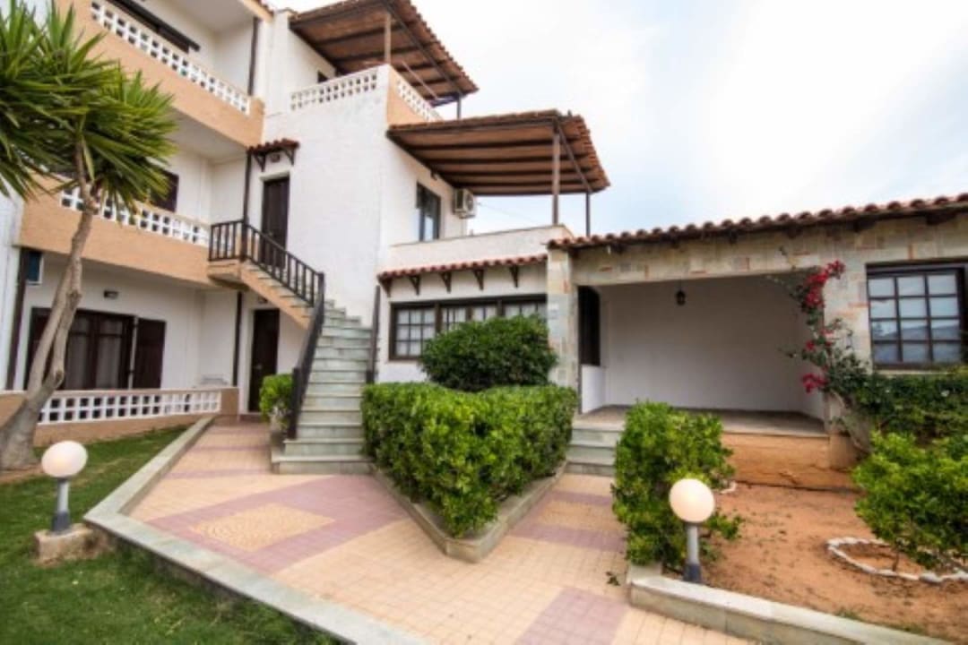 Außenansicht Irilena by Checkin