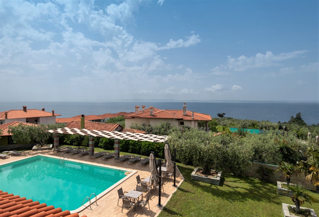 Ausblick SUNDAY RESORT Studios and Apartments