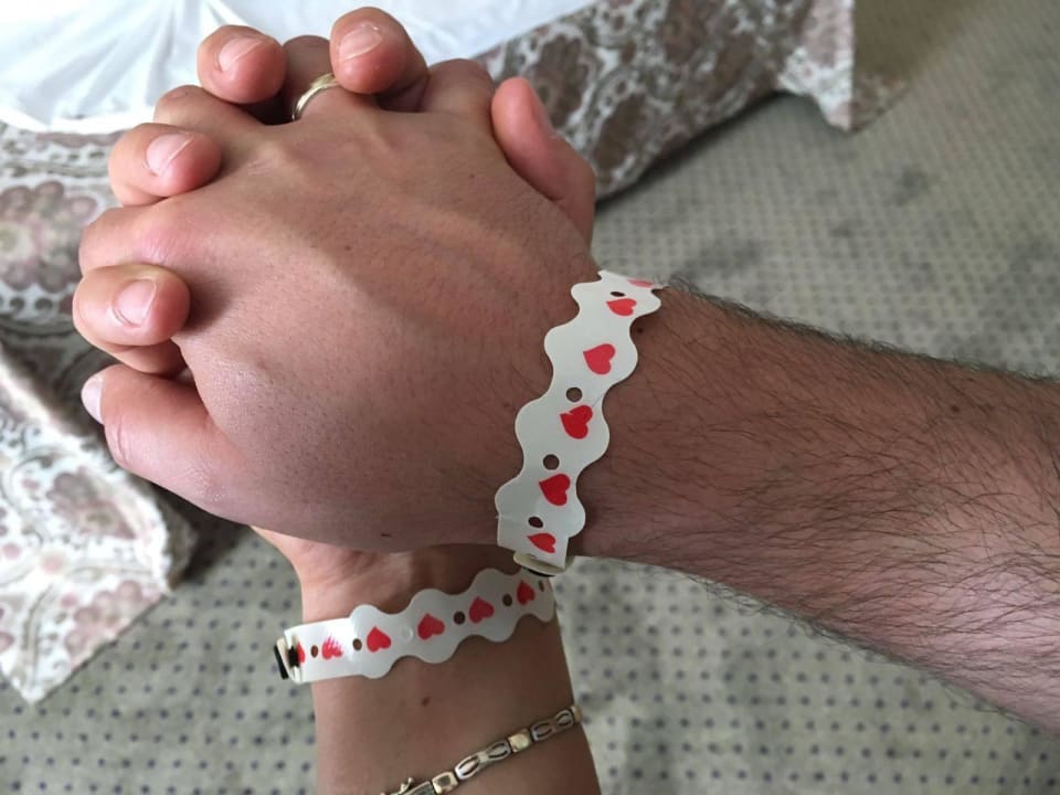 Flitterwochen Armbänder Hotel Miracle Resort