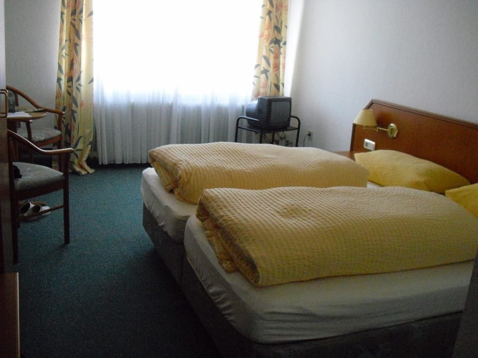 Bett Garni Hotel Engel